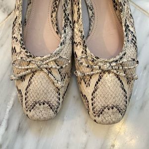 Snake skin ballet flats by Schultz